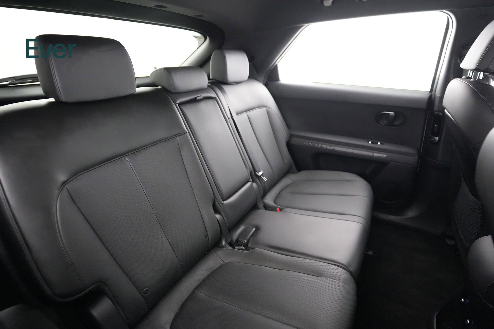 Used 2025 Hyundai Ioniq 5 XRT image 5