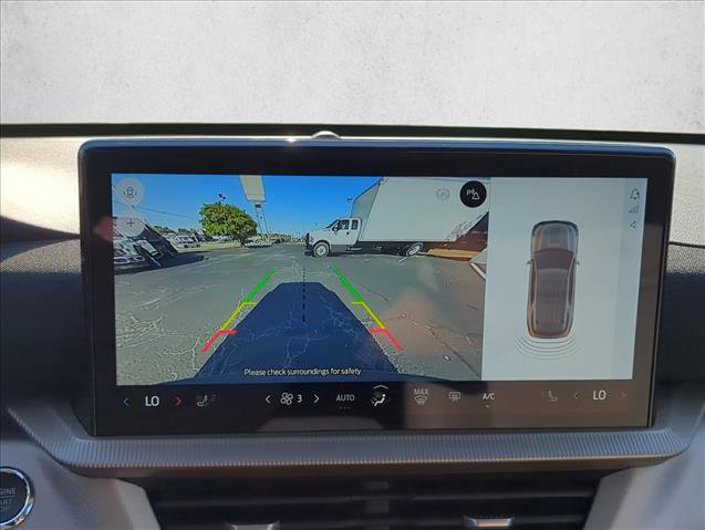 New 2025 Ford Explorer Active w/ Active Comfort Package image 12