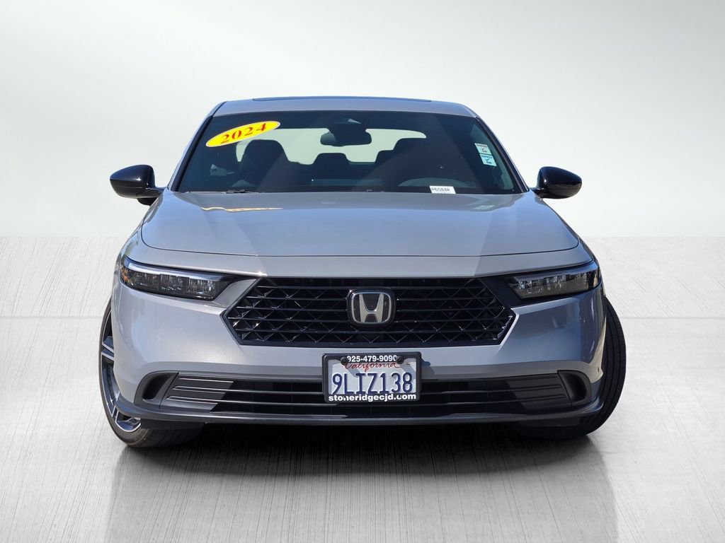 Used 2024 Honda Accord Sport image 2