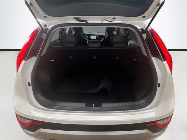 Certified 2023 Kia Niro EX FWD image 27