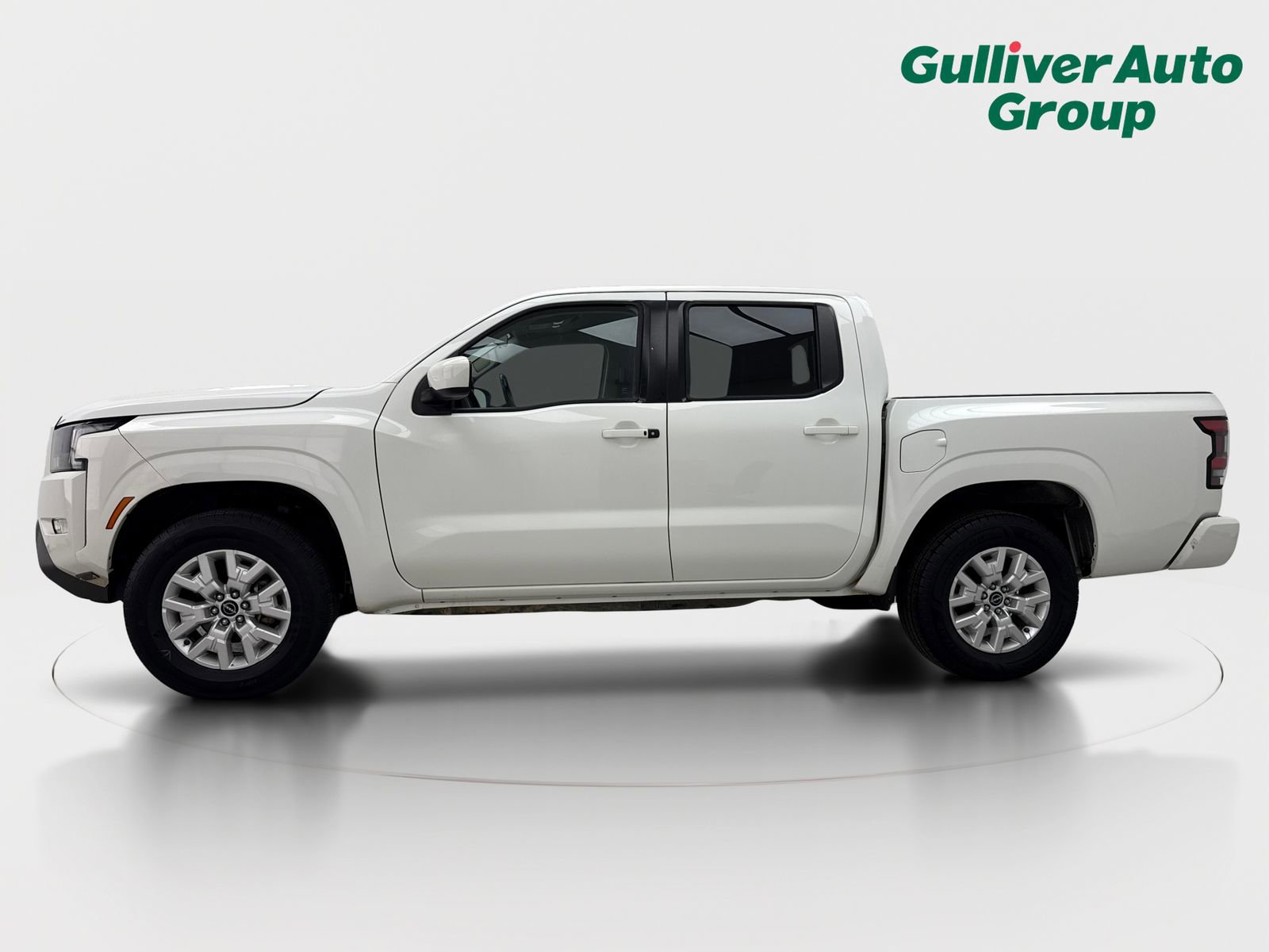 Used 2022 Nissan Frontier SV AWD/4WD image 3