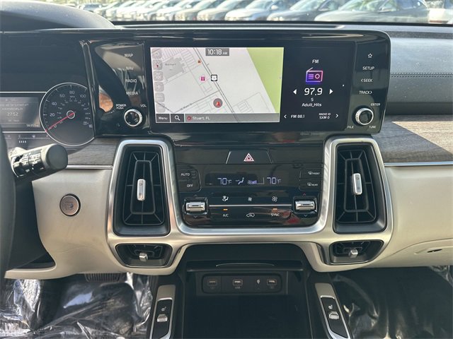 Used 2022 Kia Sorento EX w/ Panoramic Sunroof Package image 24