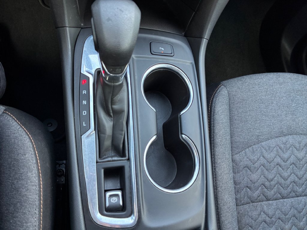 Used 2023 Chevrolet Equinox LT FWD image 10