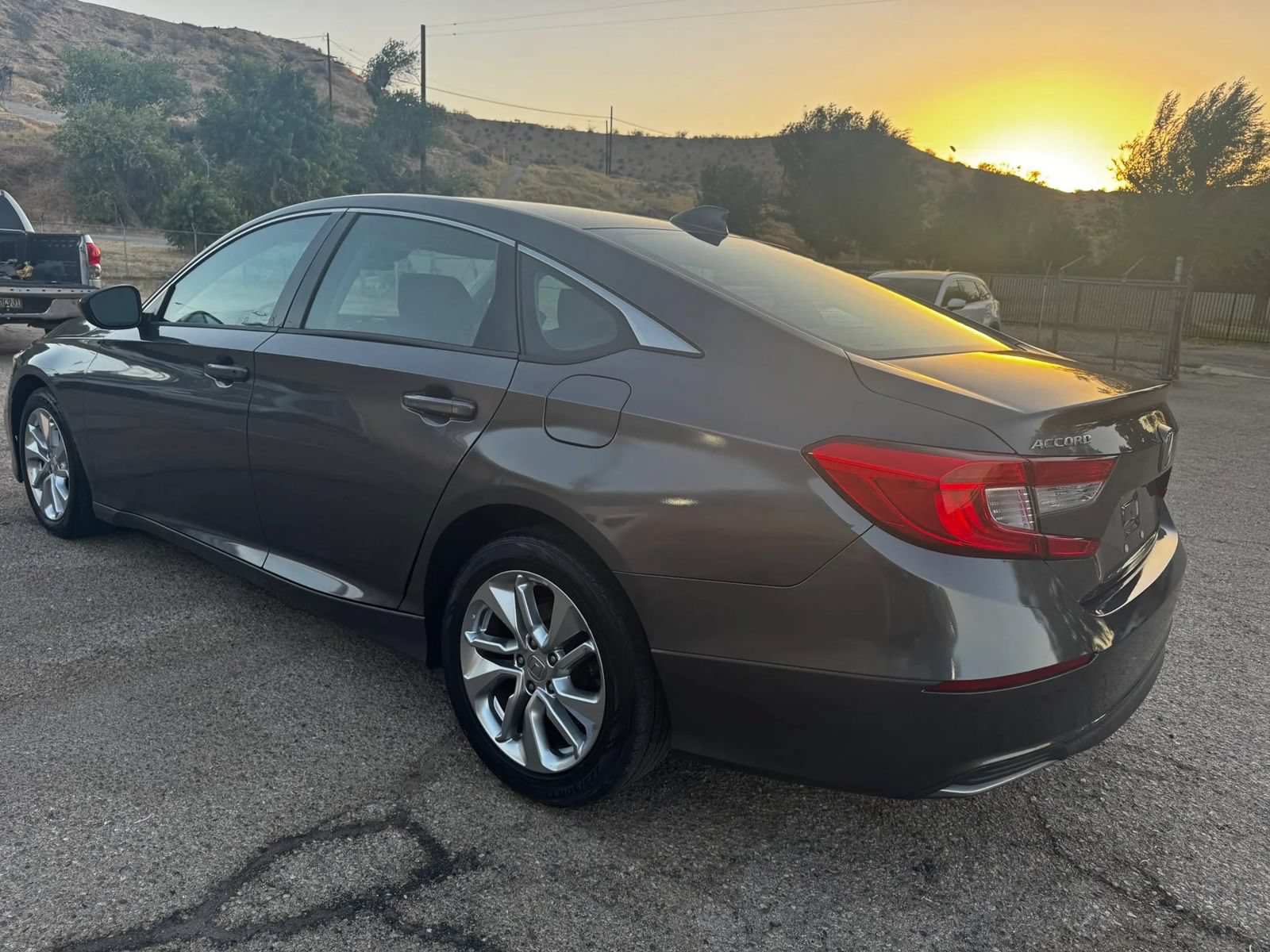 Used 2018 Honda Accord LX image 5