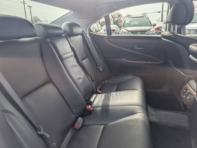 Used 2011 Lexus LS 460 AWD w/ Comfort Pkg image 20