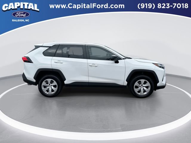 Used 2024 Toyota RAV4 LE image 9