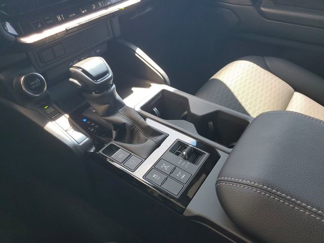 Used 2025 Toyota Land Cruiser 1958 image 17