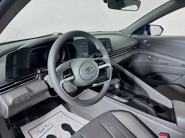 Used 2023 Hyundai Elantra SEL image 9