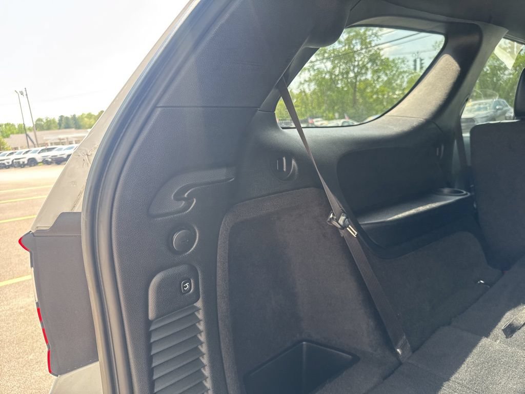 Used 2022 Dodge Durango R/T w/ Blacktop Package AWD/4WD image 19