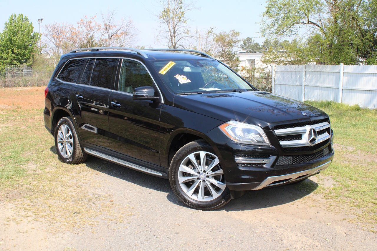 Used 2015 Mercedes-Benz GL 320 BlueTEC 4MATIC image 3