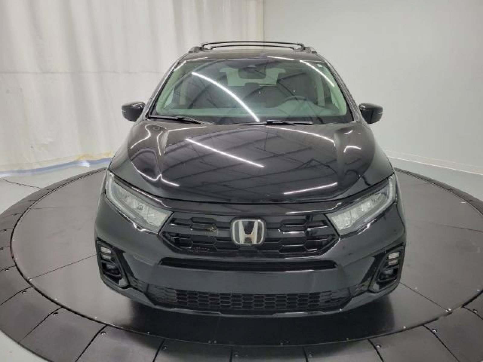 New 2026 Honda Odyssey Elite image 2