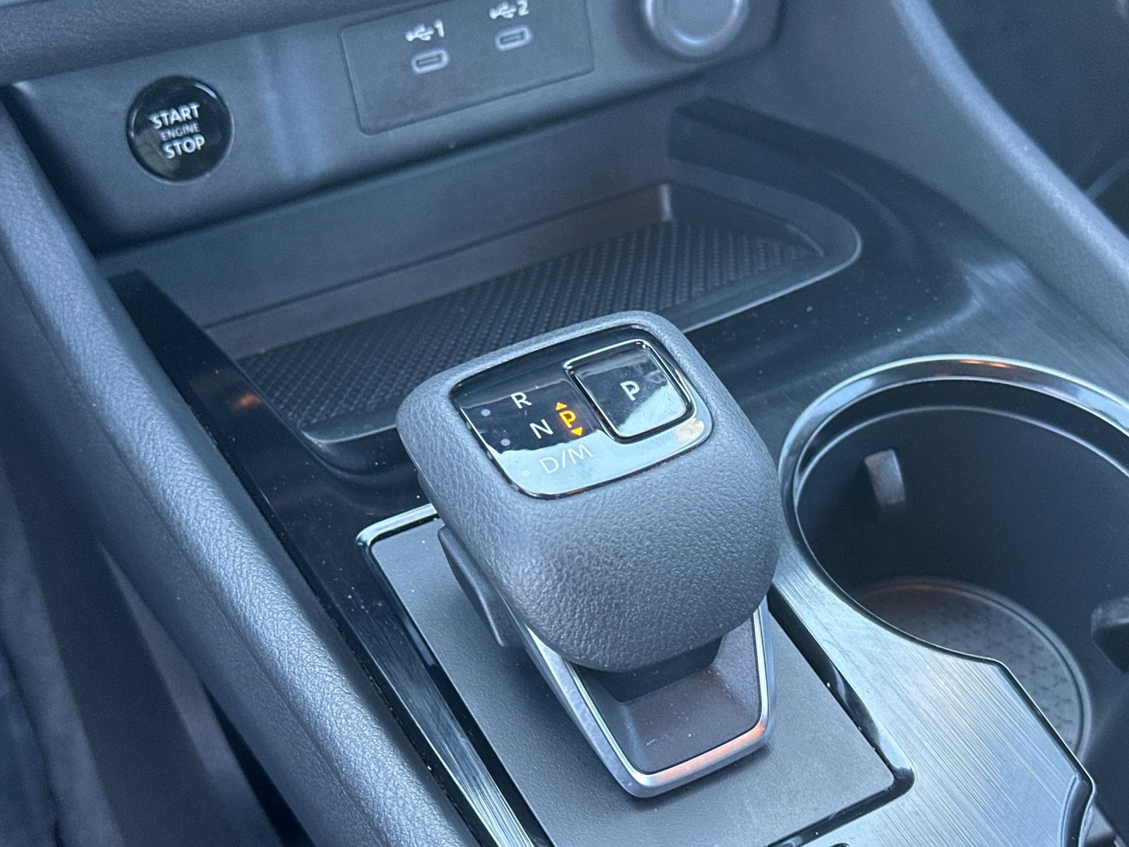 Used 2024 Nissan Rogue SV image 21