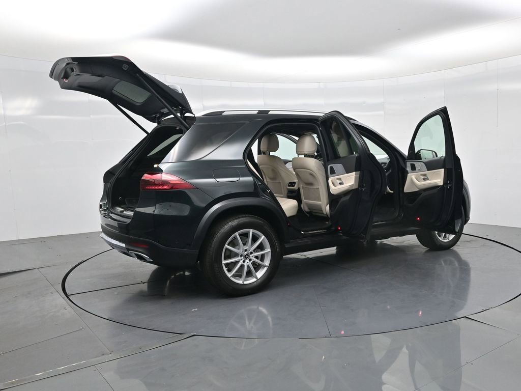 Used 2024 Mercedes-Benz GLE 450e 4MATIC image 4