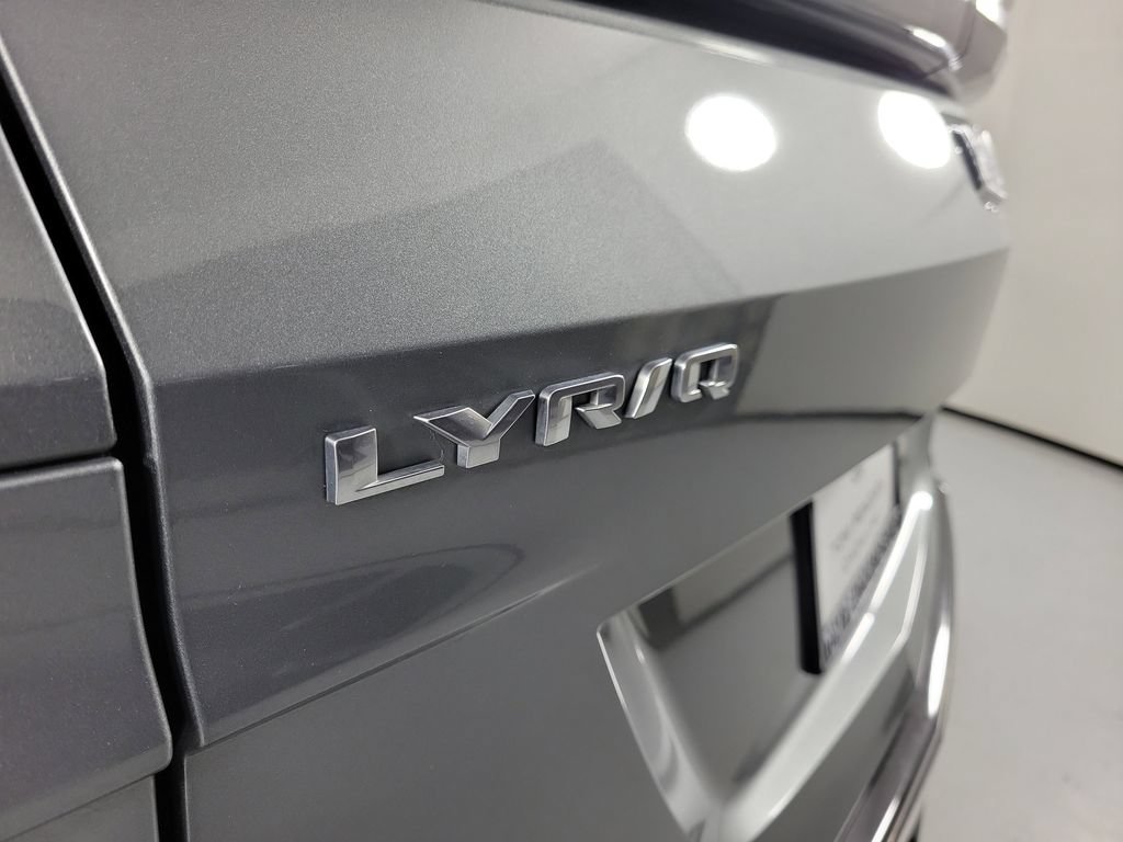 Used 2024 Cadillac Lyriq Sport RWD image 5