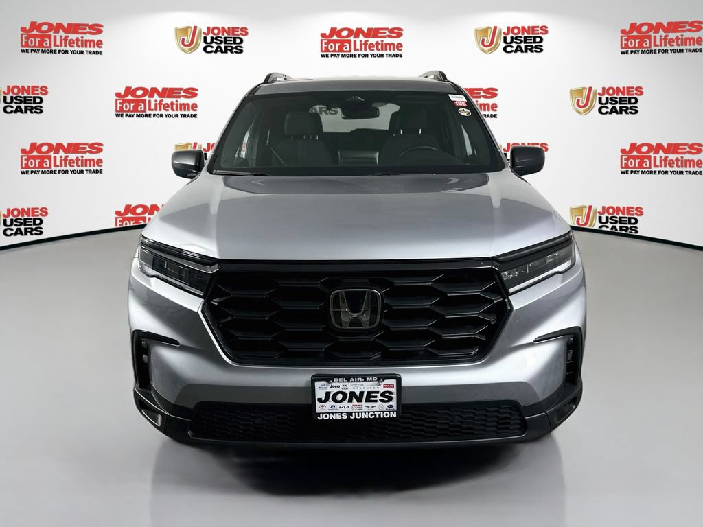 Used 2023 Honda Pilot Sport image 10