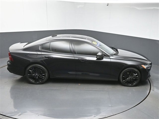 Used 2024 Volvo S60 B5 Plus image 46