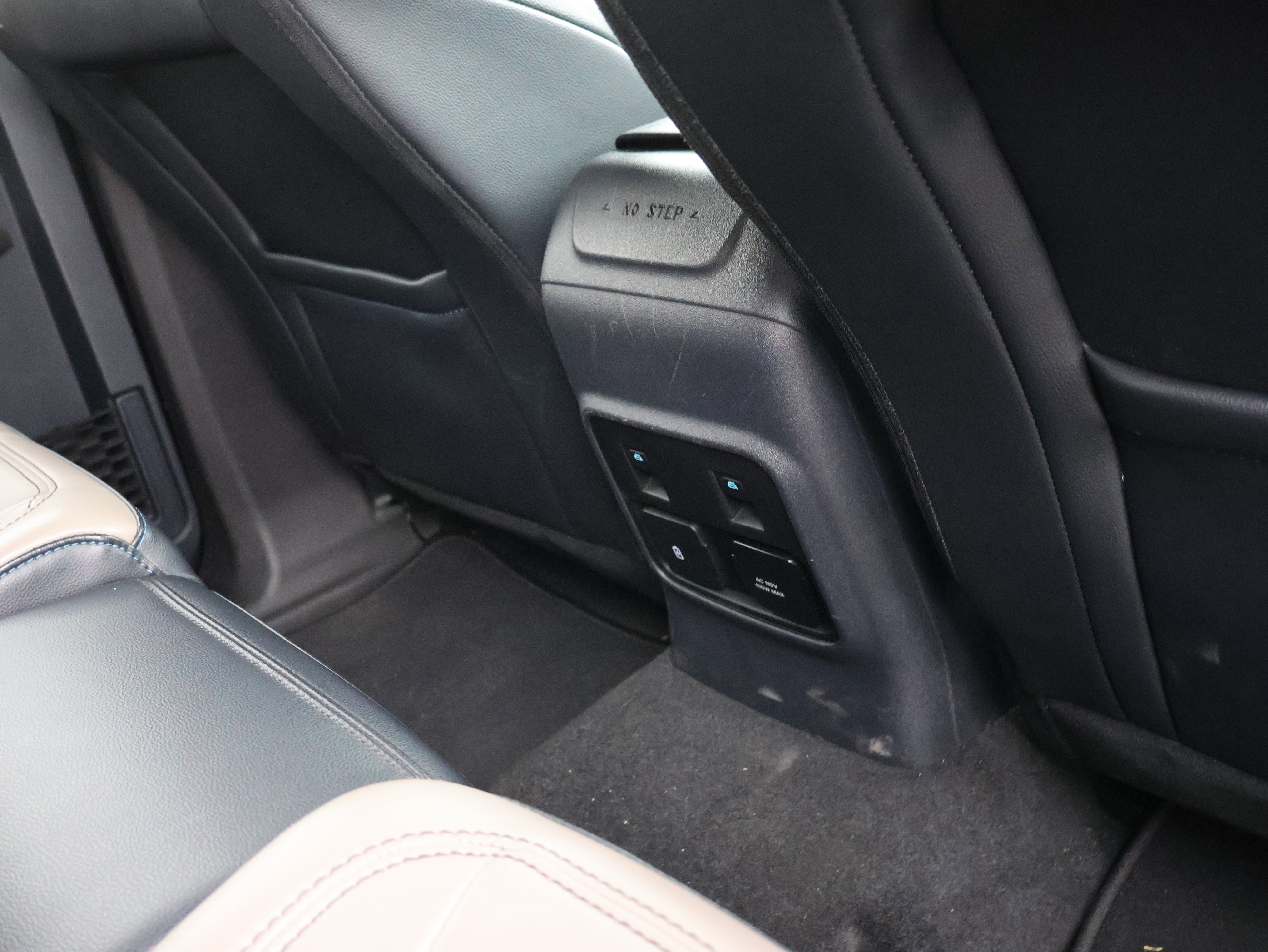 Used 2023 Ford Bronco Wildtrak image 15