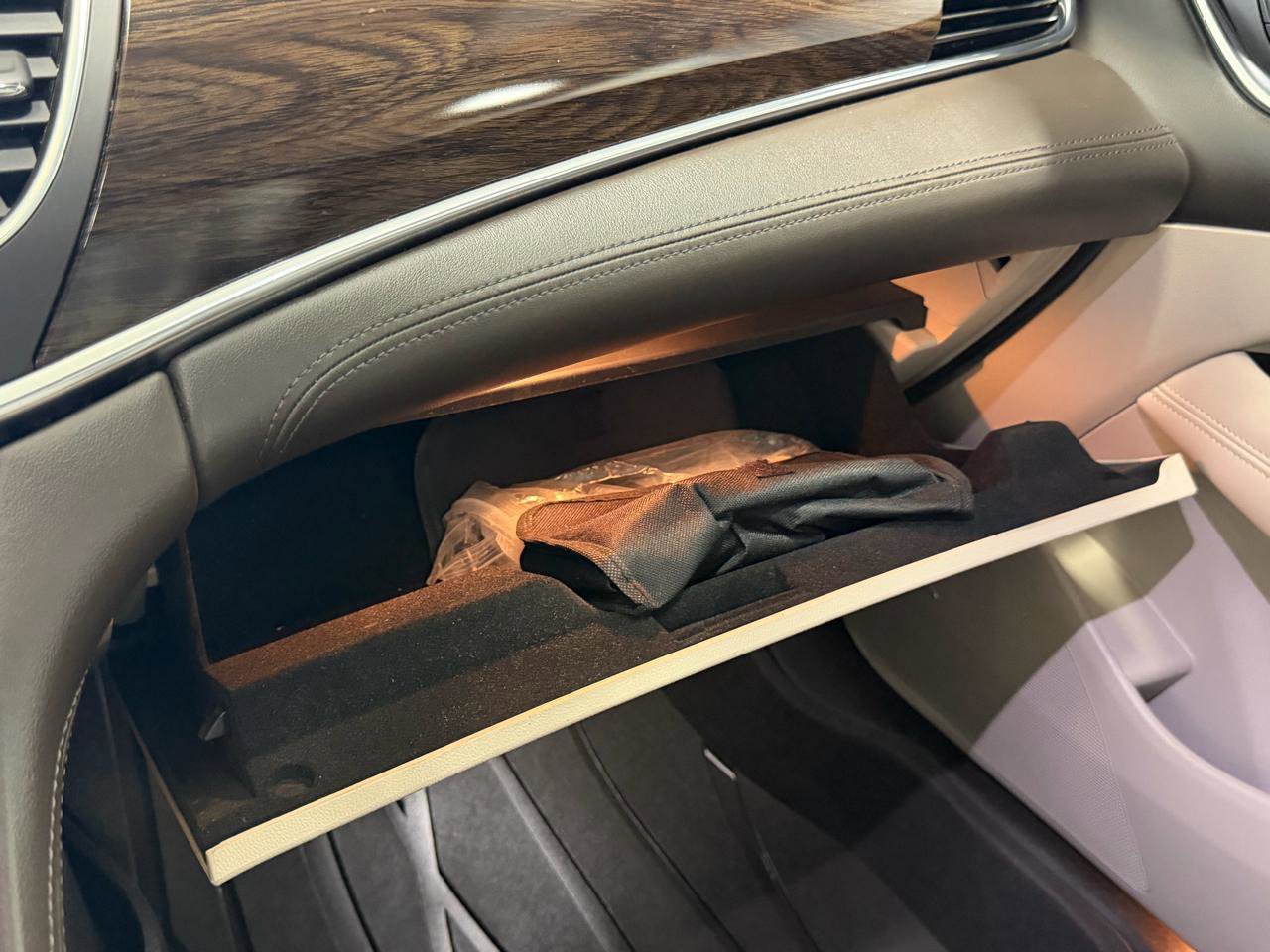 Used 2019 Buick LaCrosse Essence w/ Sun and Shade Package image 34