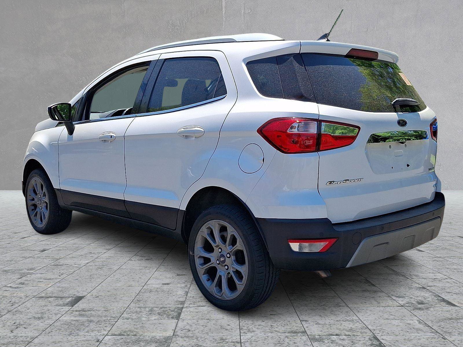 Used 2018 Ford EcoSport Titanium w/ Titanium Cold Weather Package AWD/4WD image 4