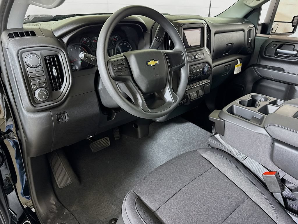 New 2026 Chevrolet Silverado 2500 Custom w/ Custom Convenience Package AWD/4WD image 5