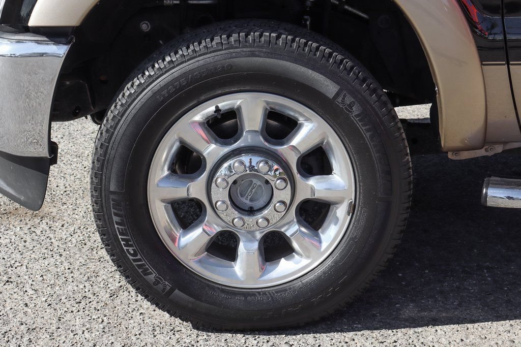 Used 2012 Ford F250 Lariat w/ Lariat Interior Pkg AWD/4WD image 44