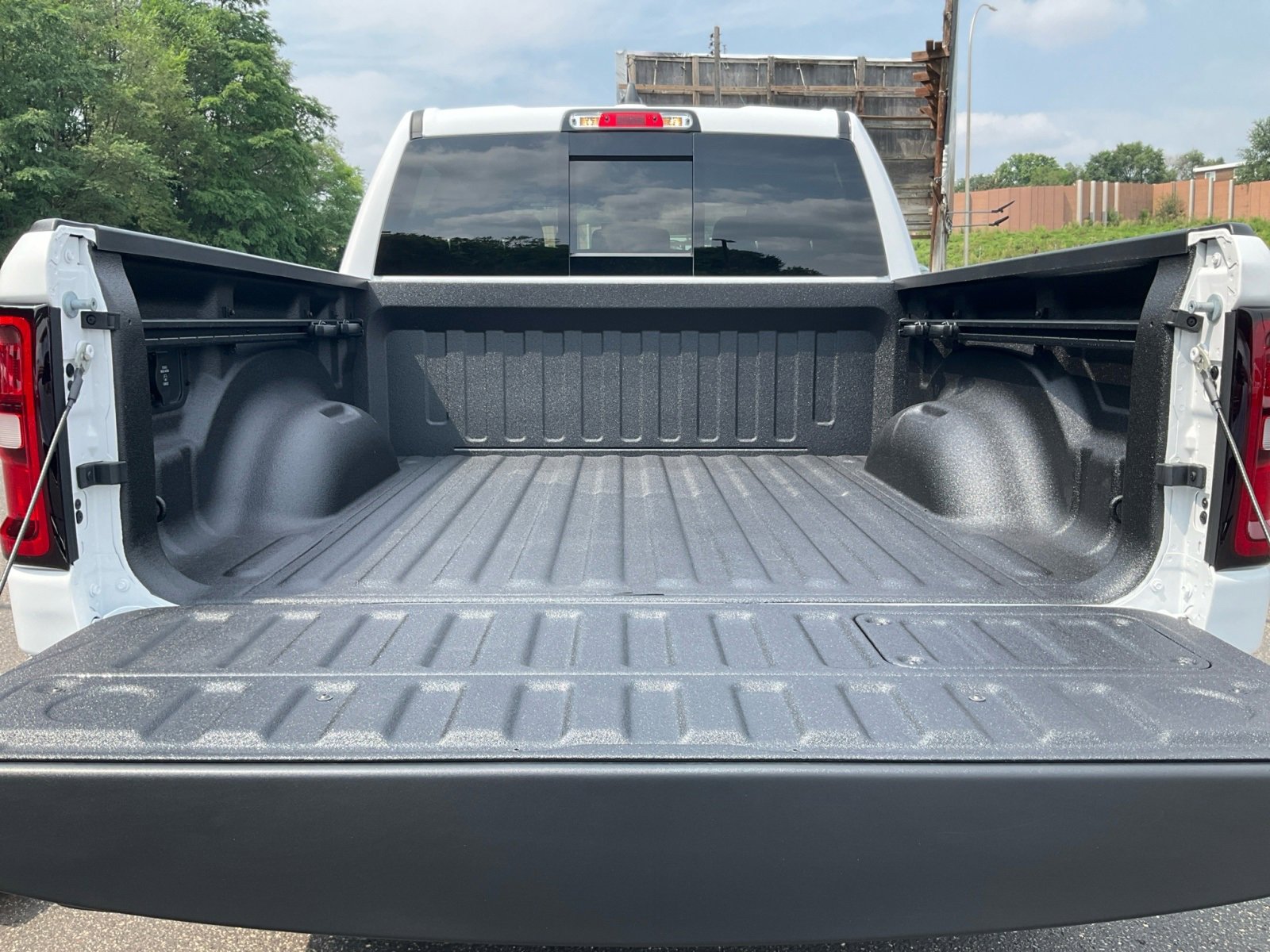 New 2026 RAM 1500 Laramie w/ Night Edition image 36