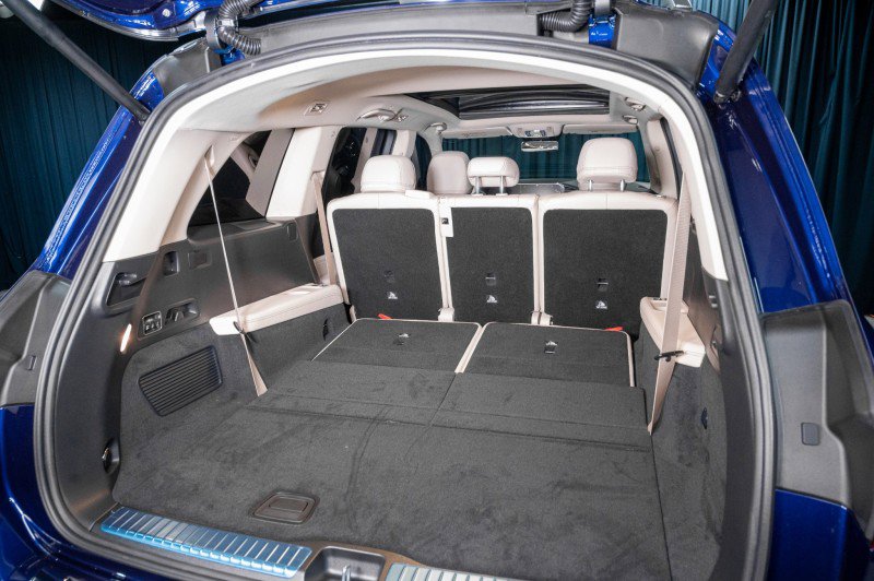 New 2026 Mercedes-Benz GLS 580 4MATIC image 7