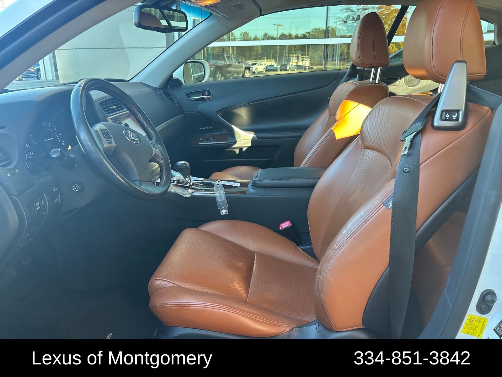 Used 2013 Lexus IS 250C image 9