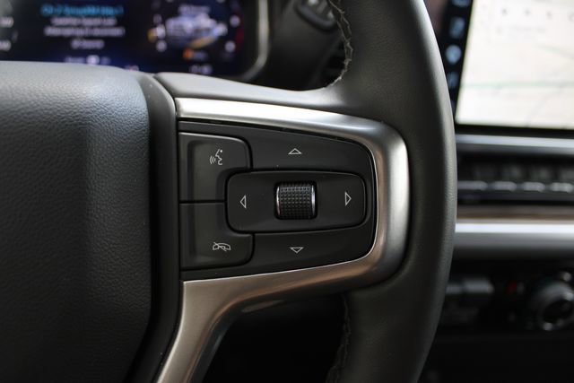 Used 2026 Chevrolet Silverado 3500 LT AWD/4WD image 9