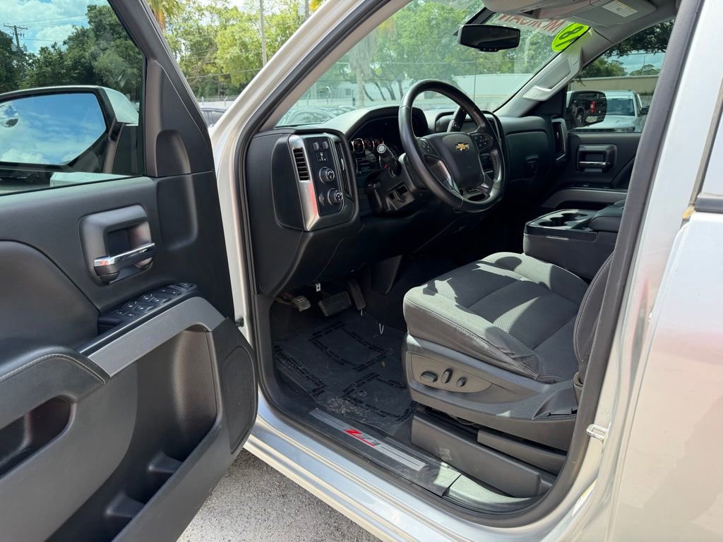 Used 2018 Chevrolet Silverado 1500 LT w/ All Star Edition AWD/4WD image 15