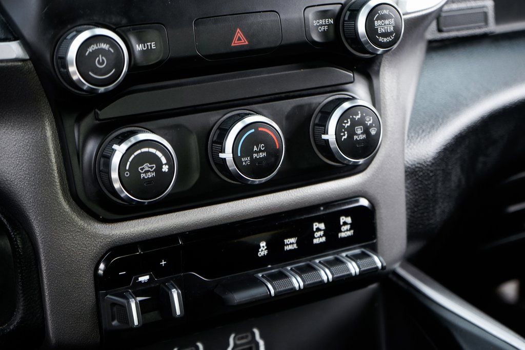 Used 2020 RAM 2500 Lone Star w/ Night Edition image 31