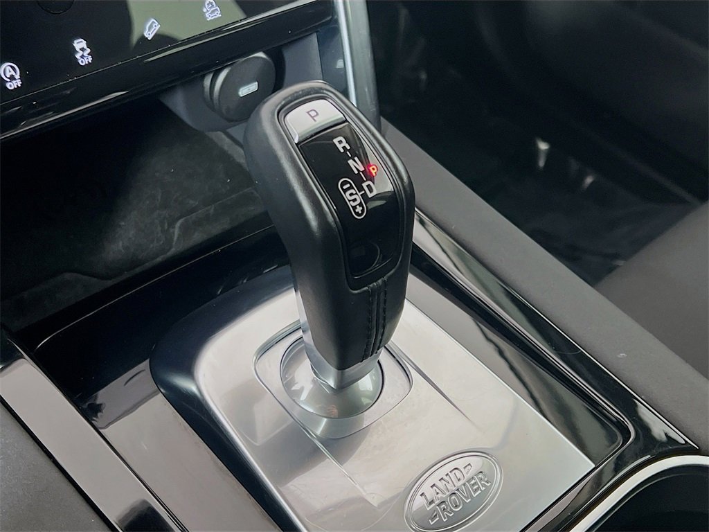 Used 2020 Land Rover Discovery Sport image 16