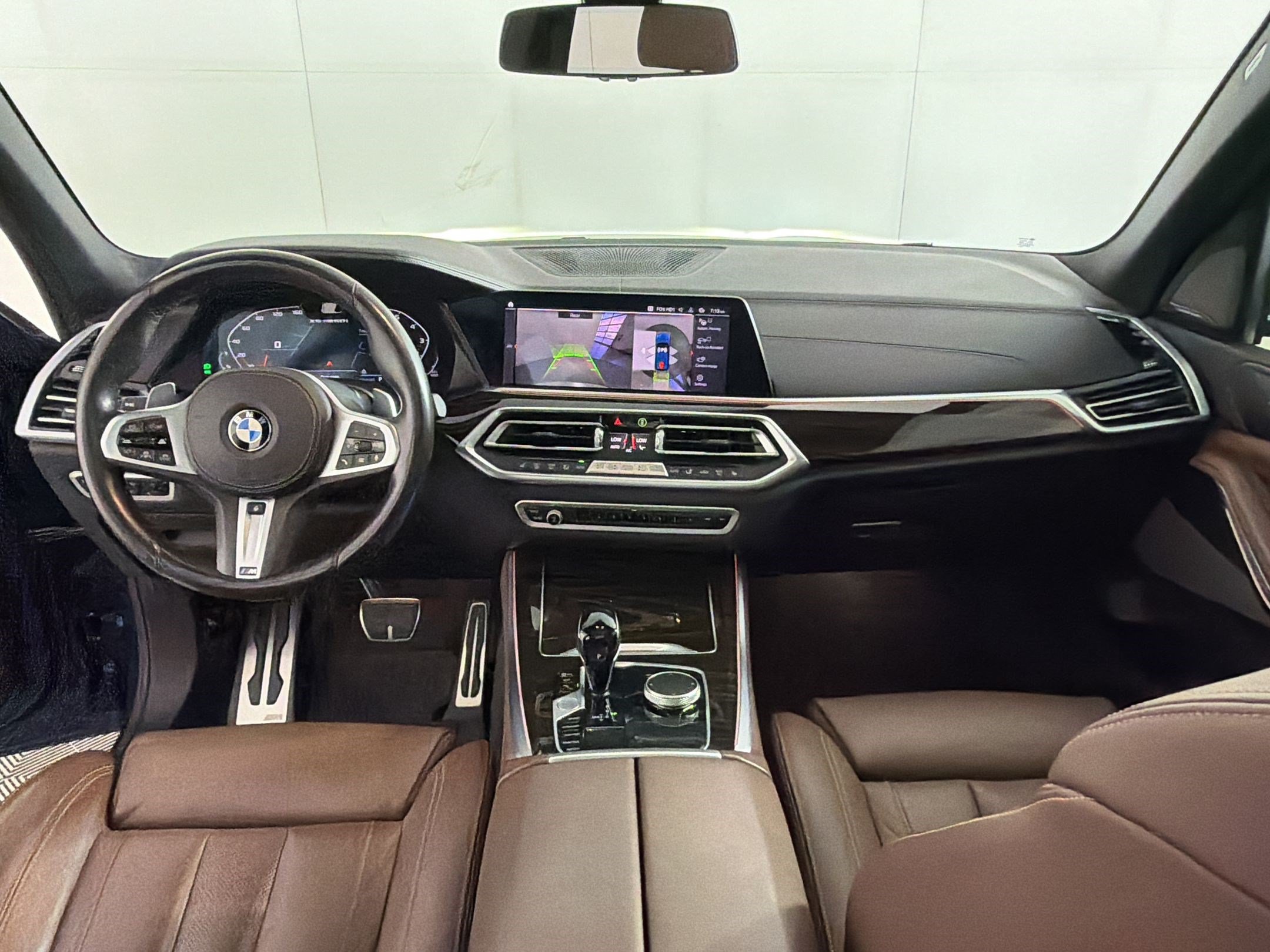 Used 2020 BMW X5 M50i w/ Executive Package AWD/4WD image 16