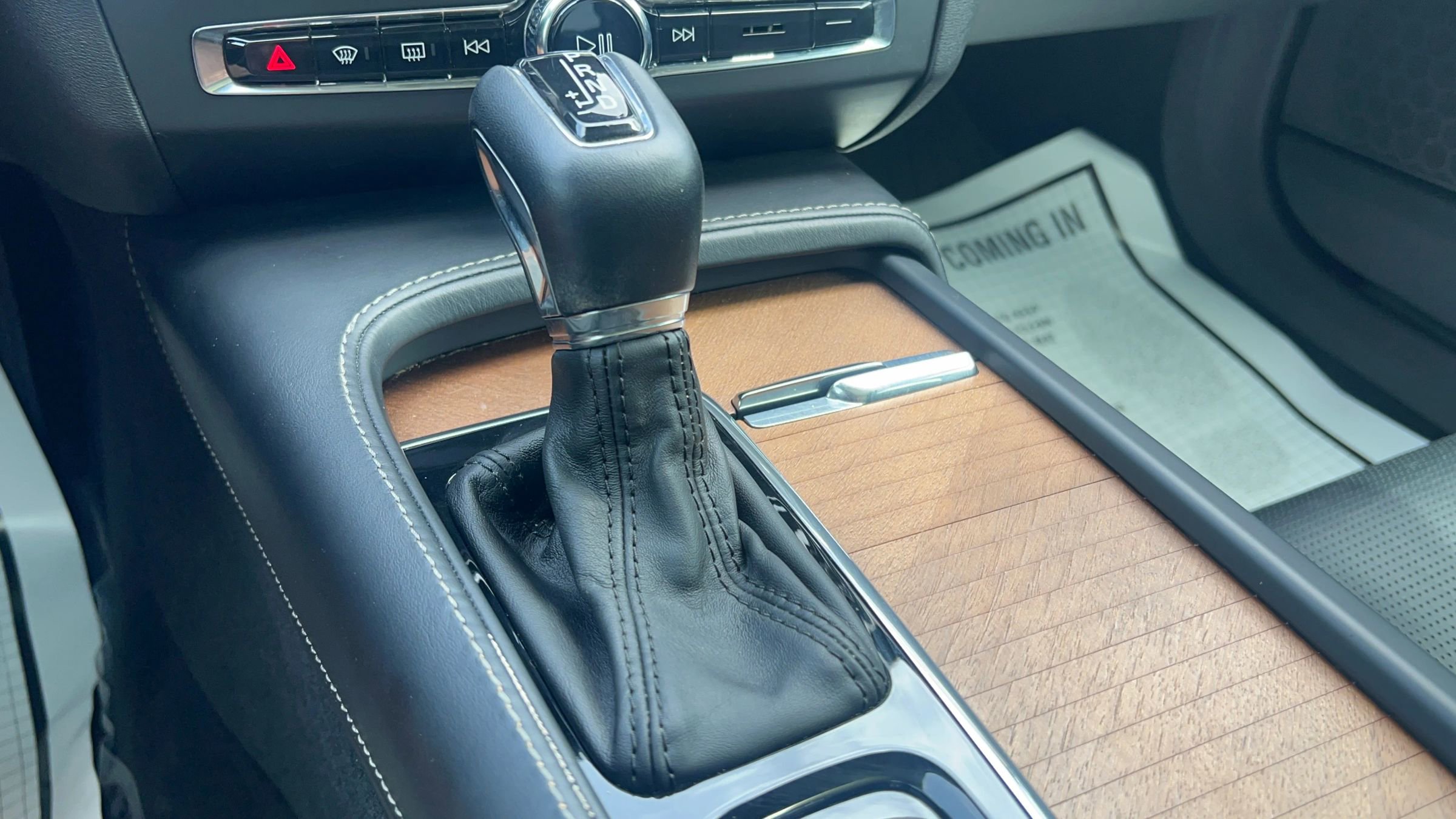 Used 2018 Volvo S90 T6 Inscription w/ Convenience Package AWD/4WD image 15