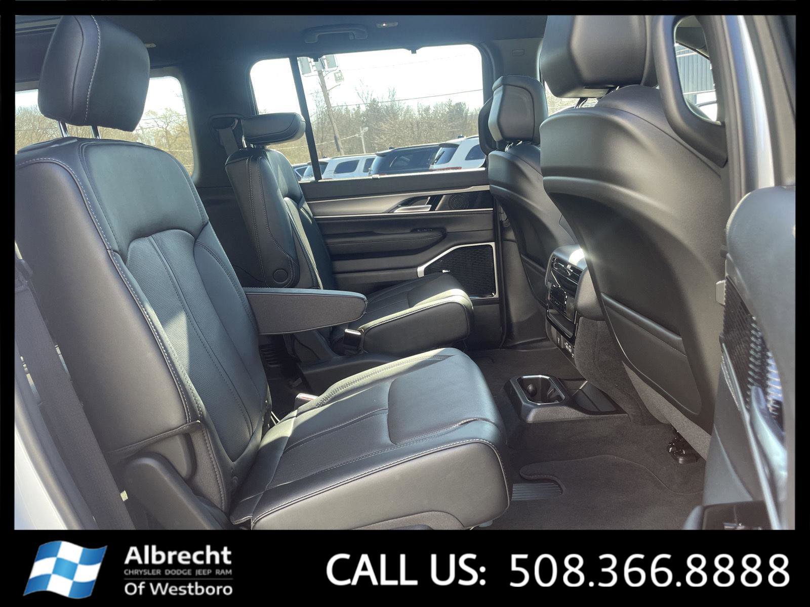 New 2026 Jeep Grand Wagoneer Limited image 16