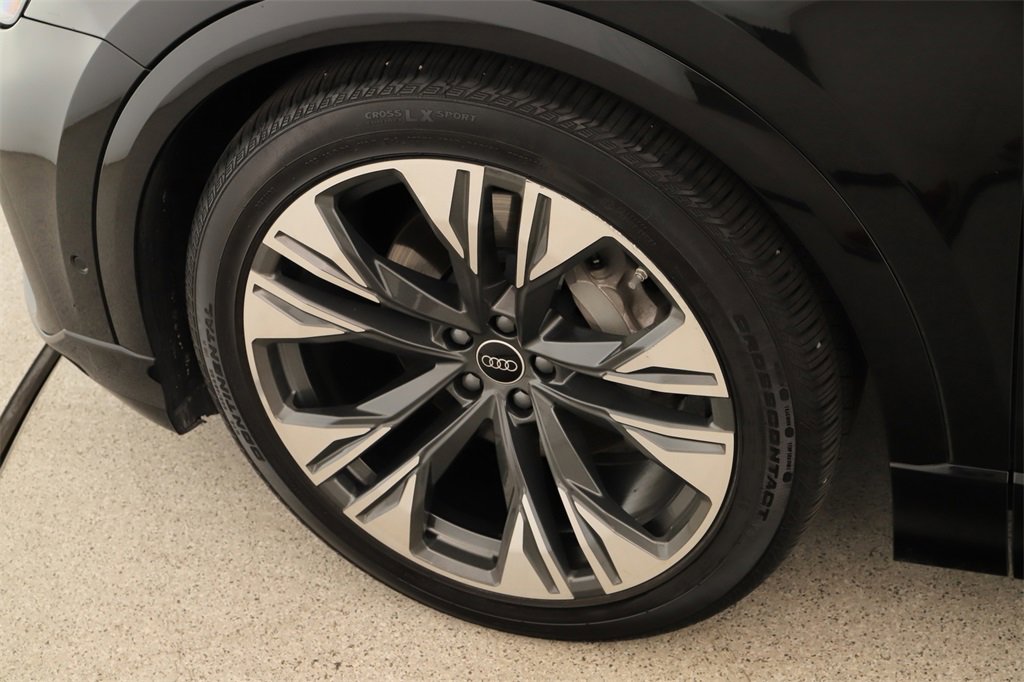 Certified 2025 Audi Q8 Premium Plus w/ Premium Plus Package image 32