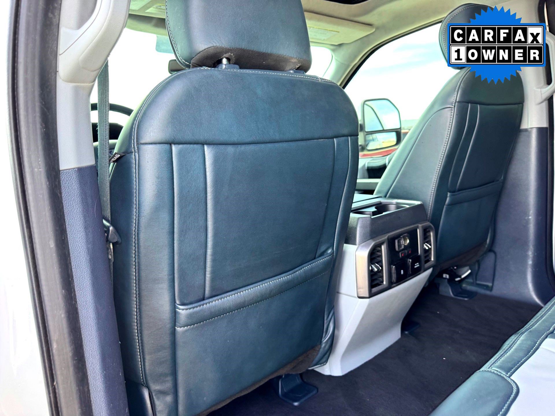 Used 2022 Ford F450 Limited w/ FX4 Off-Road Package image 20