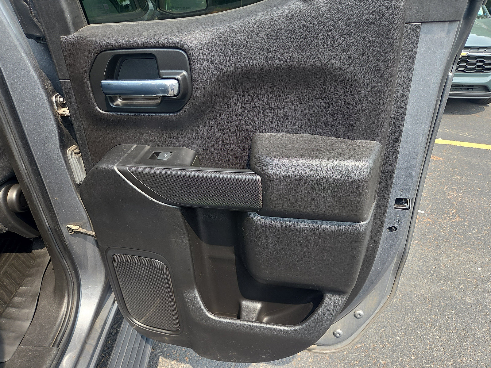 Used 2021 Chevrolet Silverado 1500 Custom AWD/4WD image 19