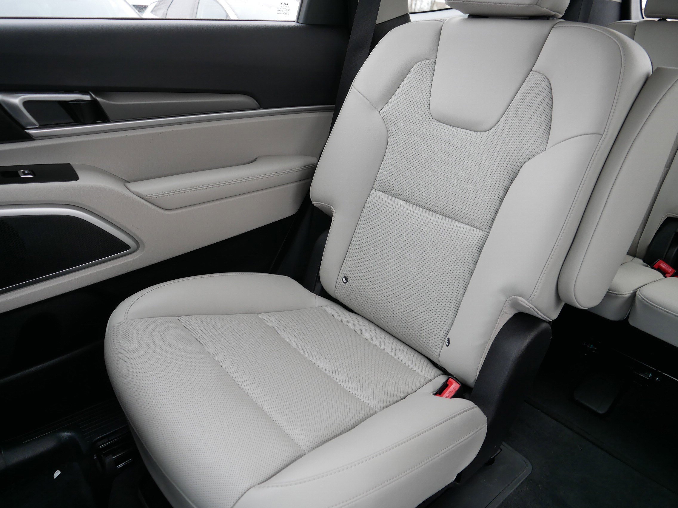 Certified 2022 Kia Telluride S image 12