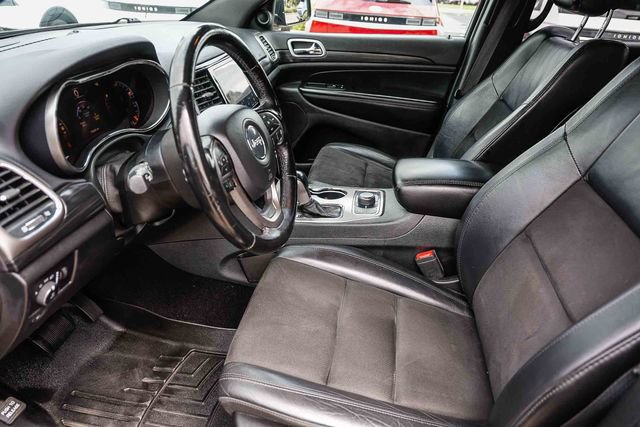 Used 2020 Jeep Grand Cherokee Altitude AWD/4WD image 22