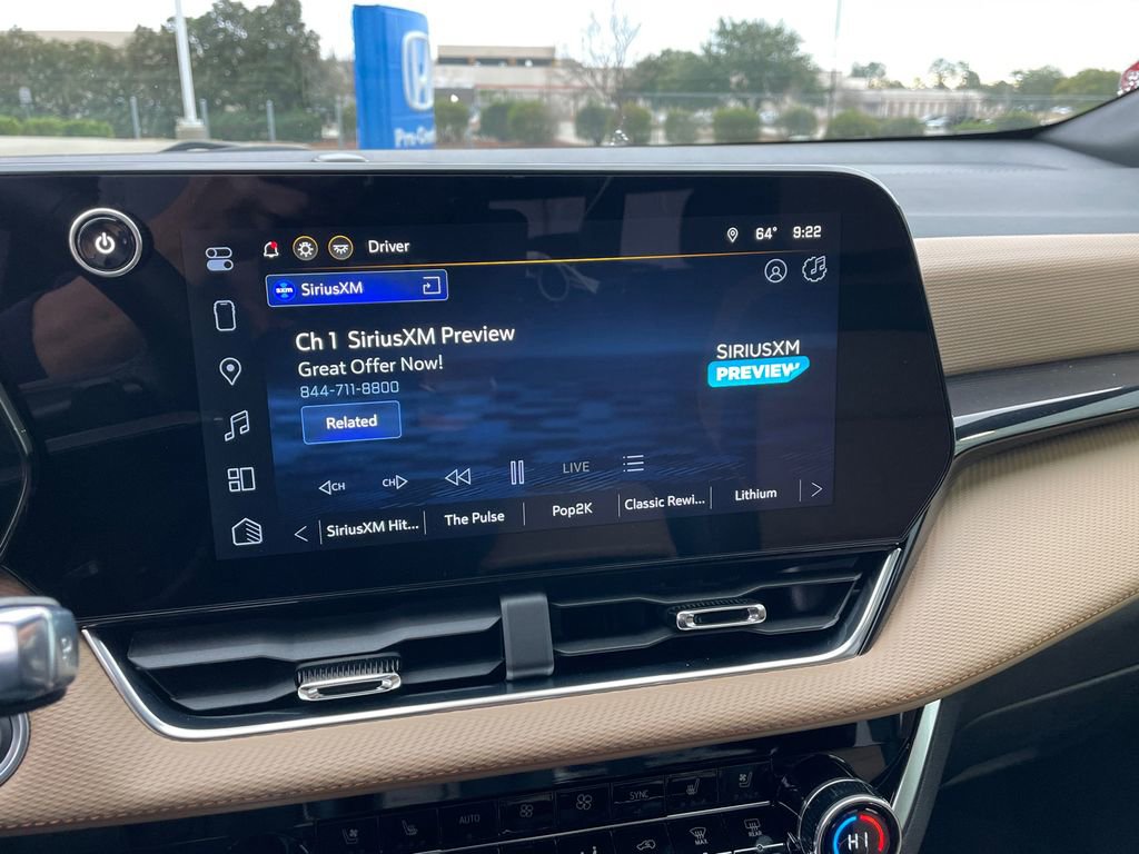 Used 2025 Chevrolet Equinox ACTIV w/ Convenience Package III image 40