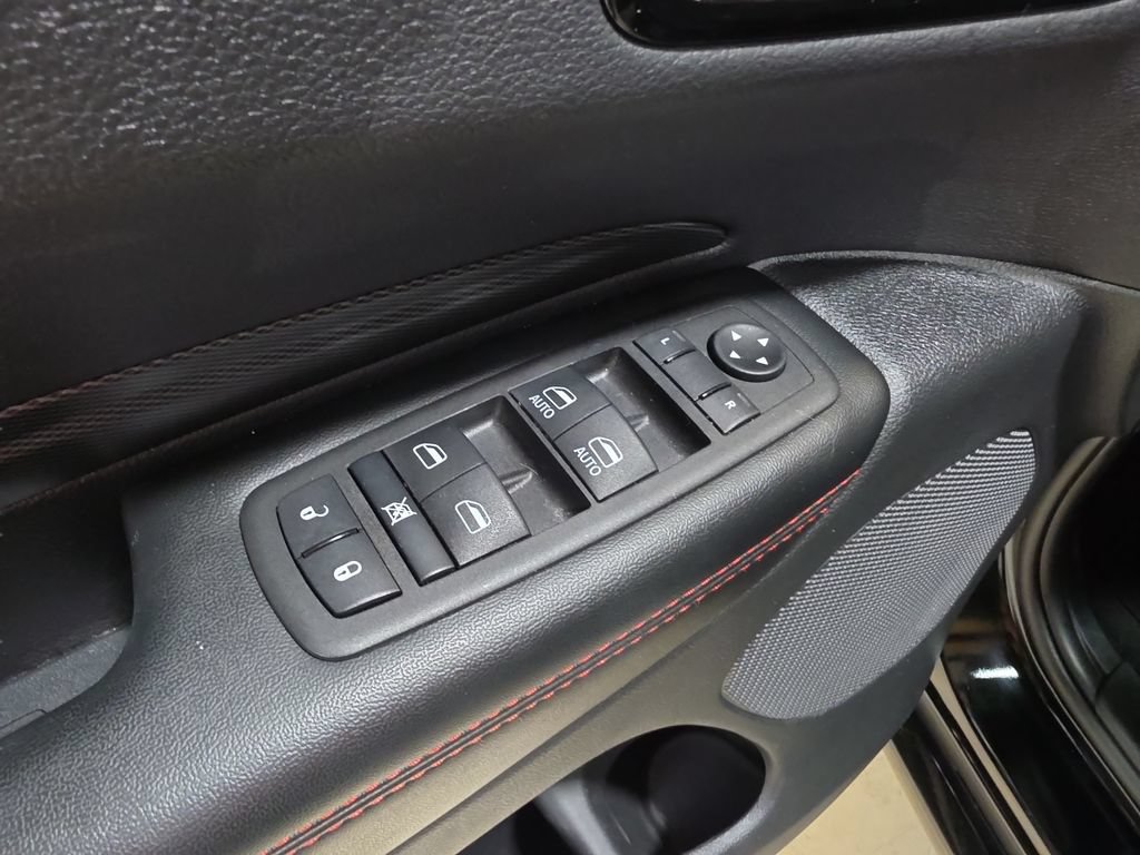 Certified 2025 Dodge Durango GT AWD/4WD image 13