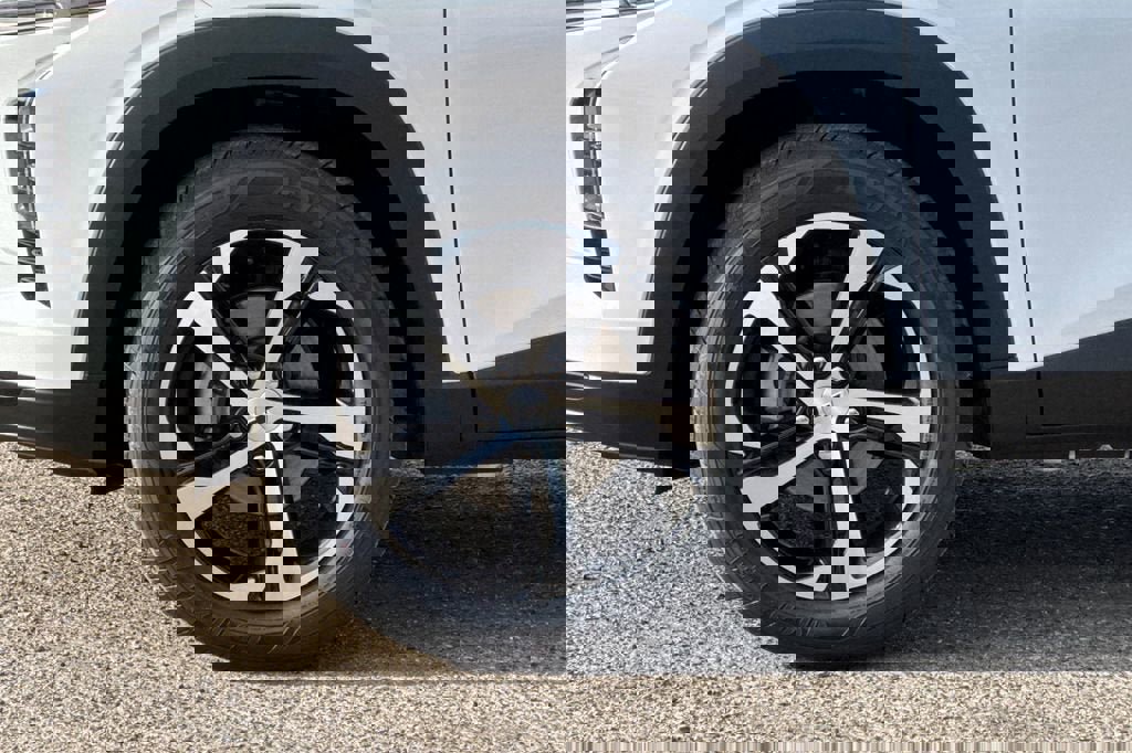 New 2026 Chevrolet Trax RS image 25