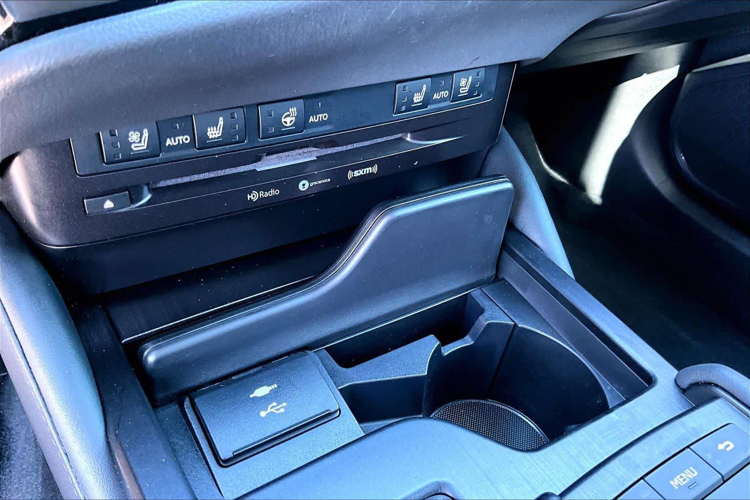 Used 2022 Lexus ES 300h w/ Premium Package FWD image 33