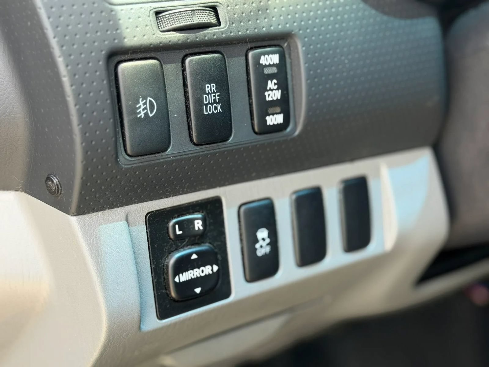 Used 2012 Toyota Tacoma PreRunner w/ TRD Off-Road Pkg RWD image 30