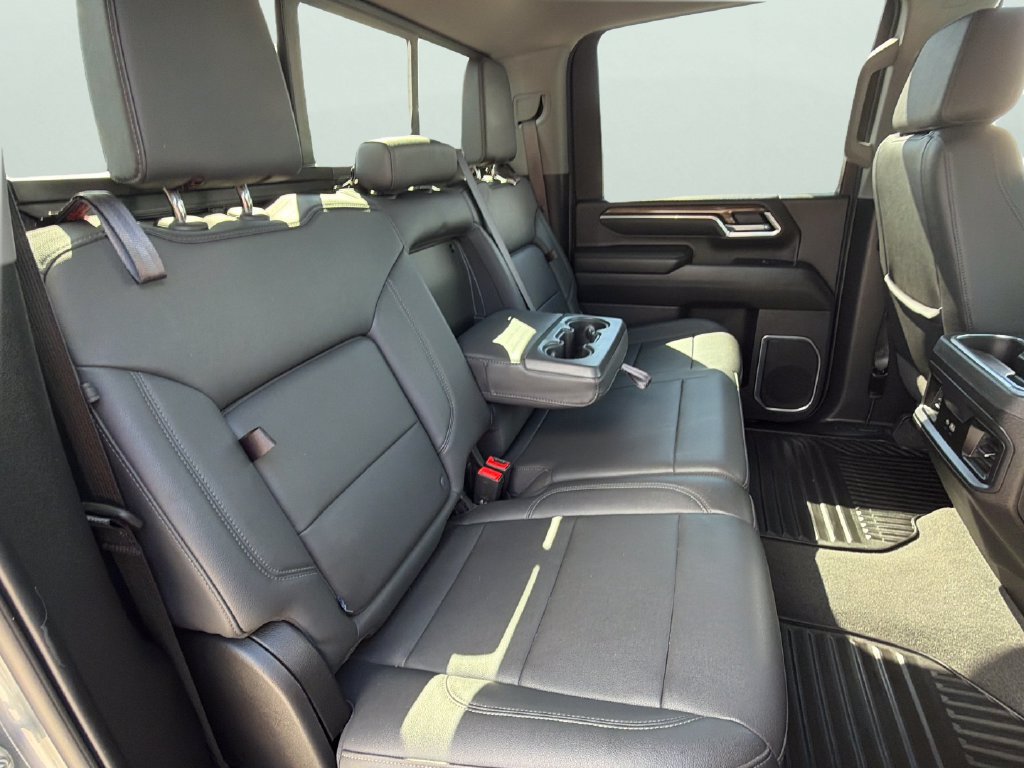 Used 2025 Chevrolet Silverado 2500 LT w/ All Star Edition AWD/4WD image 30