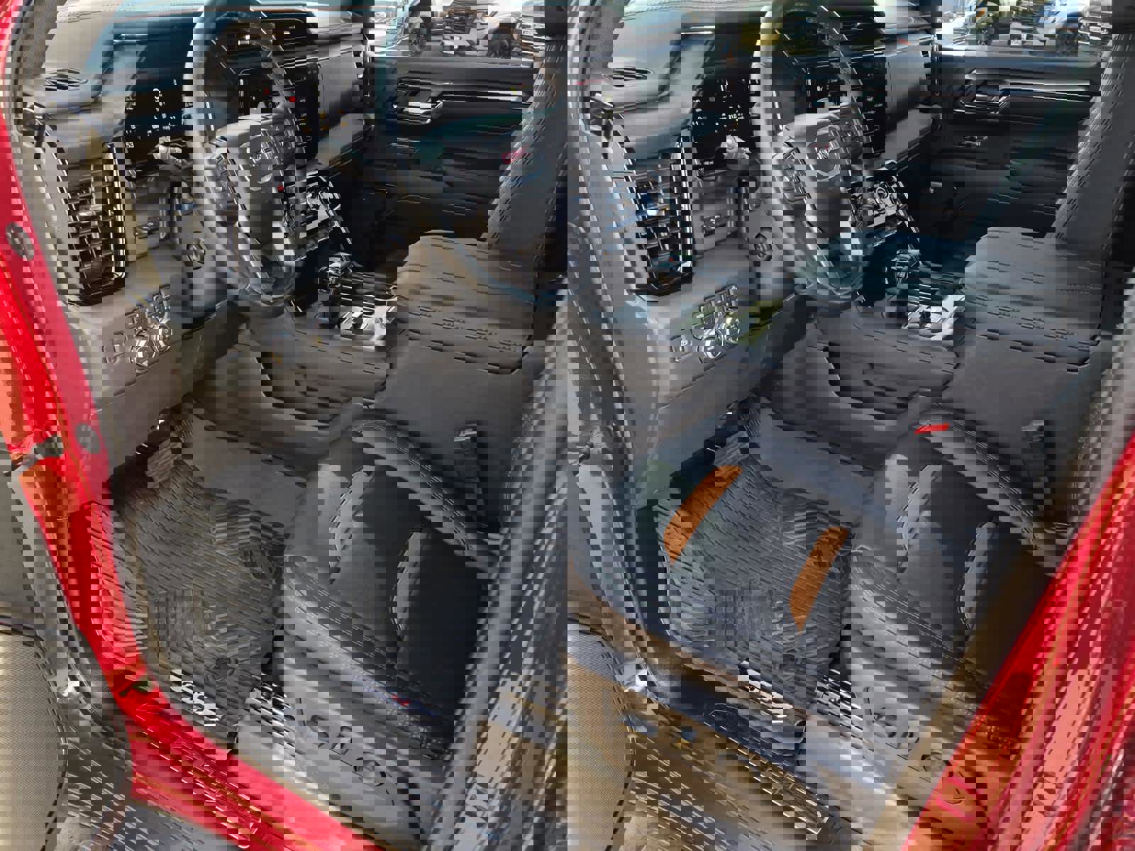 Certified 2024 GMC Sierra 1500 AT4 w/ Technology Package image 11