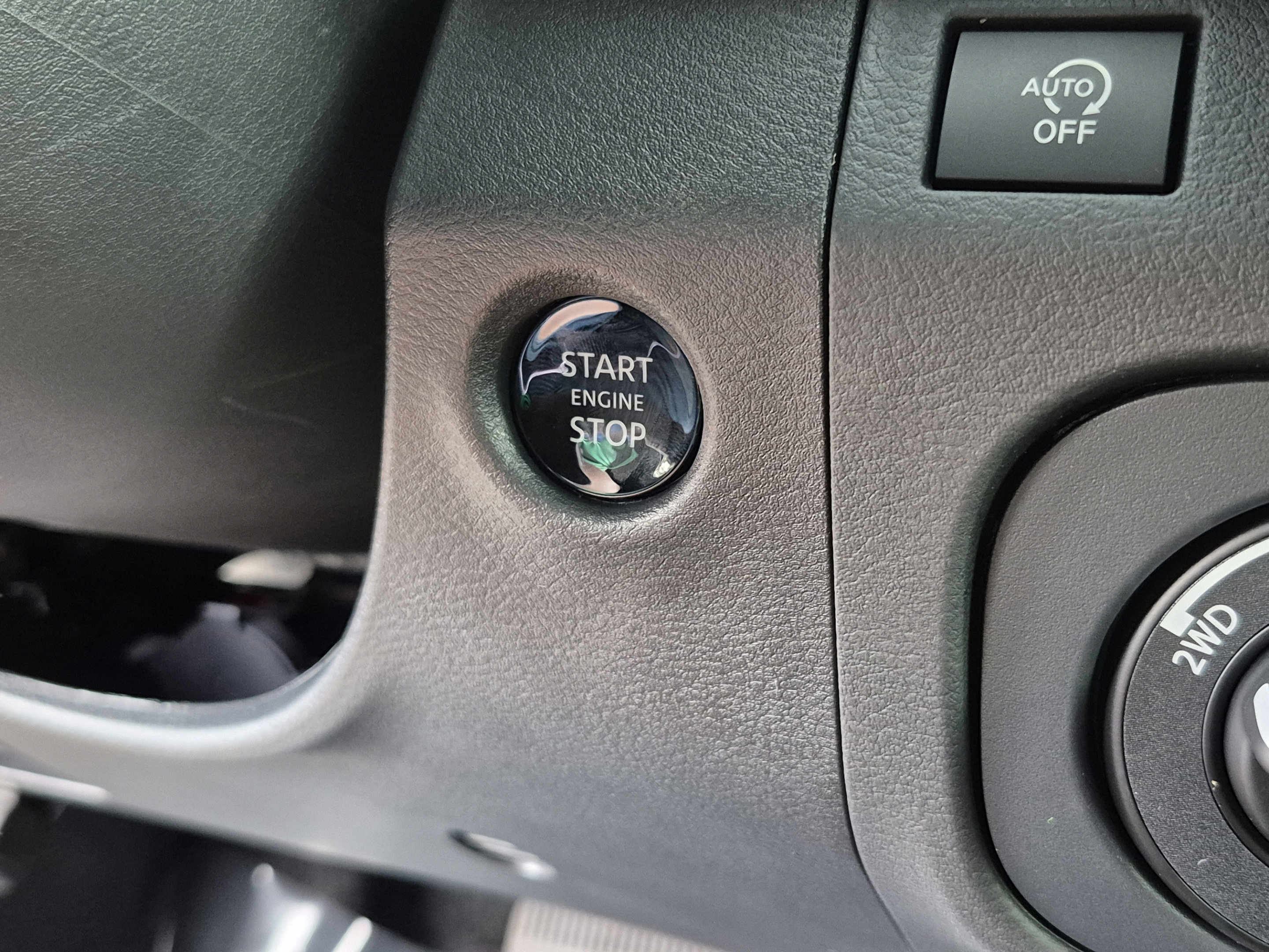 New 2026 Nissan Frontier PRO-4X w/ Pro Premium Package AWD/4WD image 34