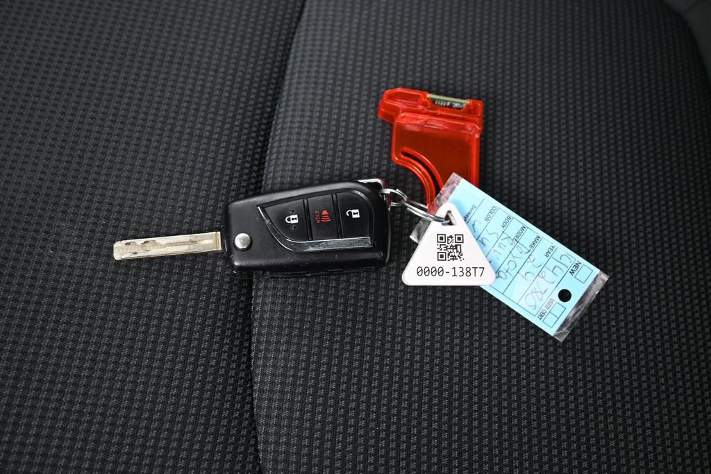 Used 2024 Toyota RAV4 LE image 5