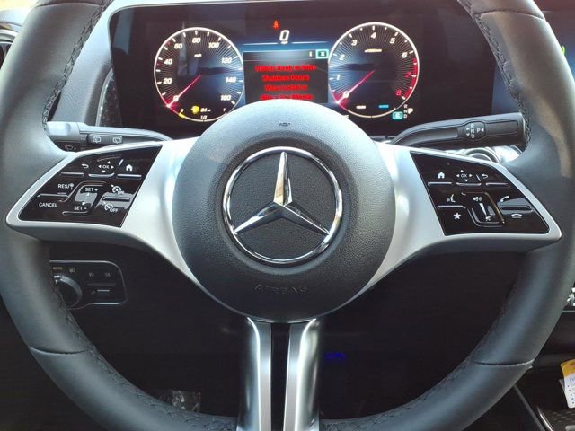 New 2026 Mercedes-Benz GLB 250 4MATIC image 8